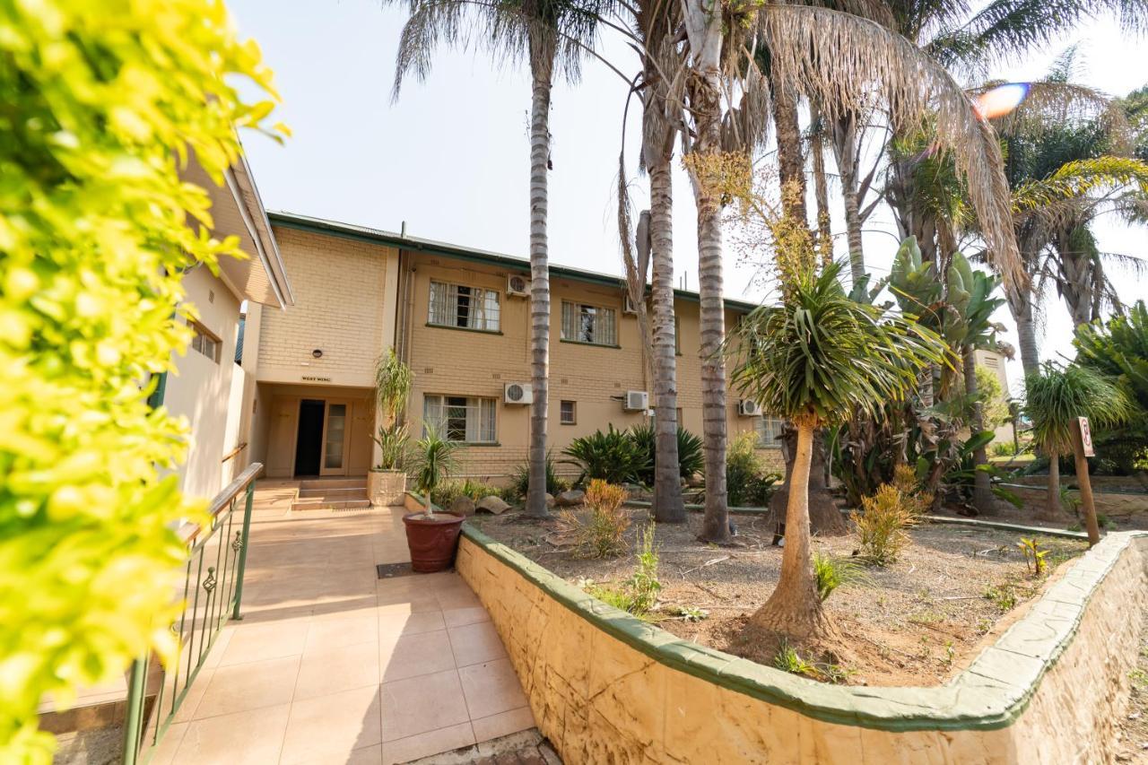 Gooderson Natal Spa Hot Springs Resort Paulpietersburg Exterior photo